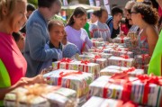 如何领取慰问食品礼包