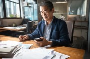 离职后如何领取梅州公积金？
